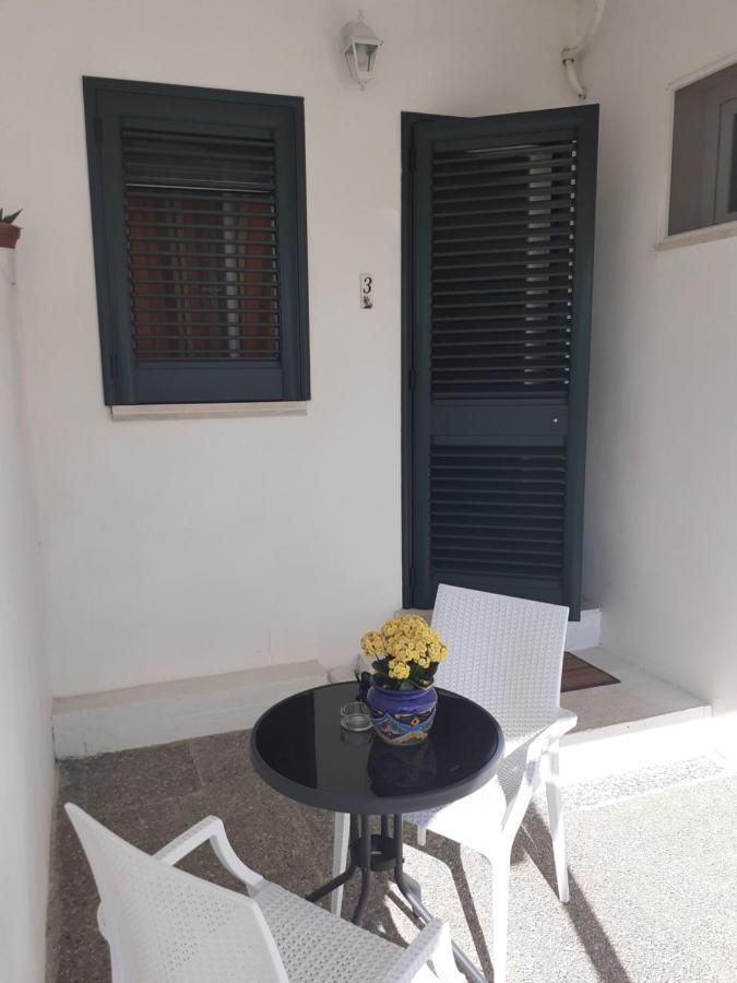 Casa Vacanza Fiorella Torre dell'Orso Bagian luar foto