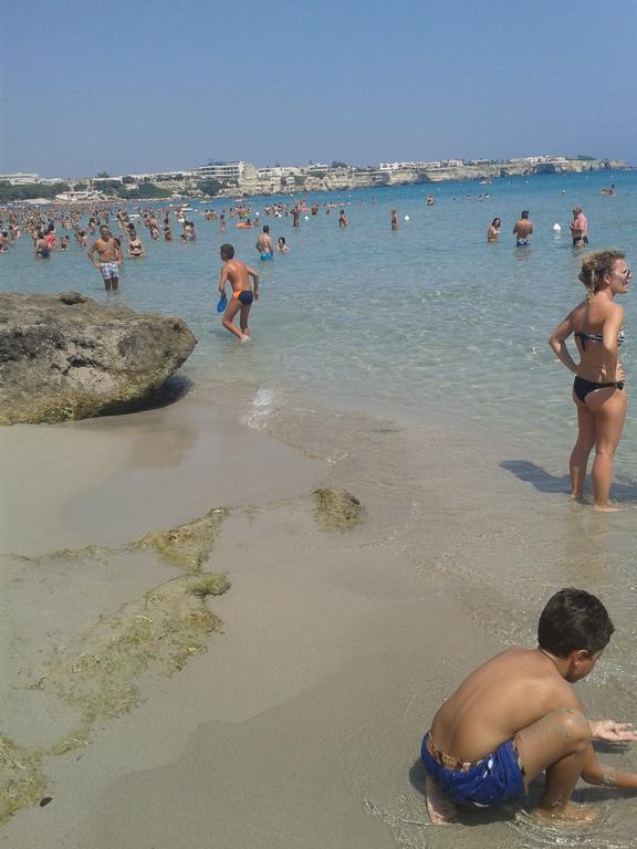 Casa Vacanza Fiorella Torre dell'Orso Bagian luar foto