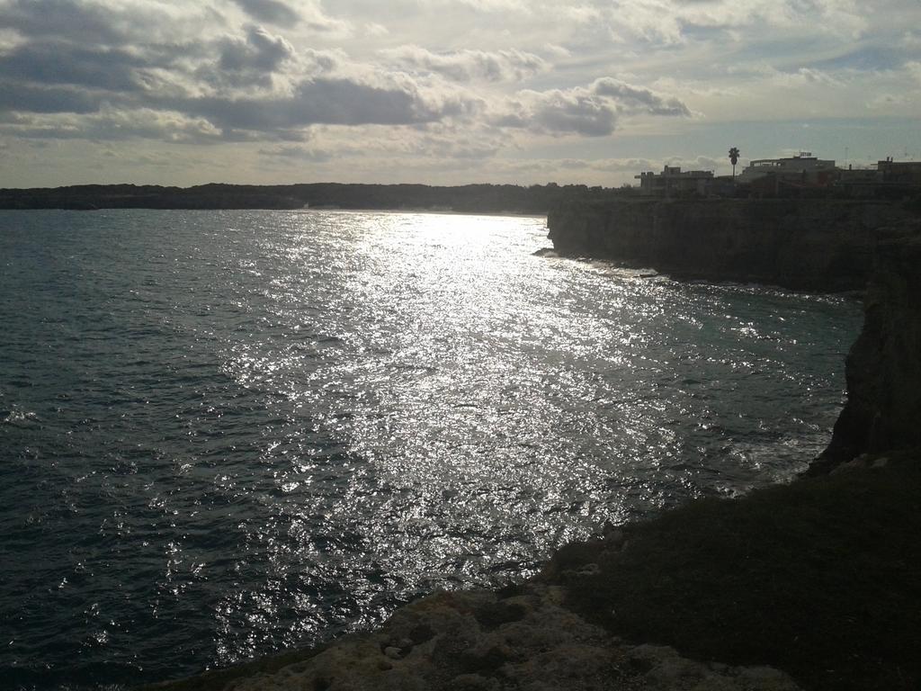 Casa Vacanza Fiorella Torre dell'Orso Ruang foto