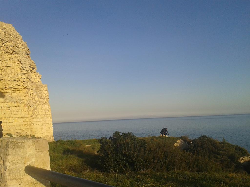 Casa Vacanza Fiorella Torre dell'Orso Bagian luar foto