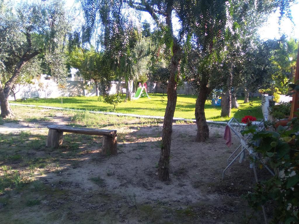 Casa Vacanza Fiorella Torre dell'Orso Bagian luar foto