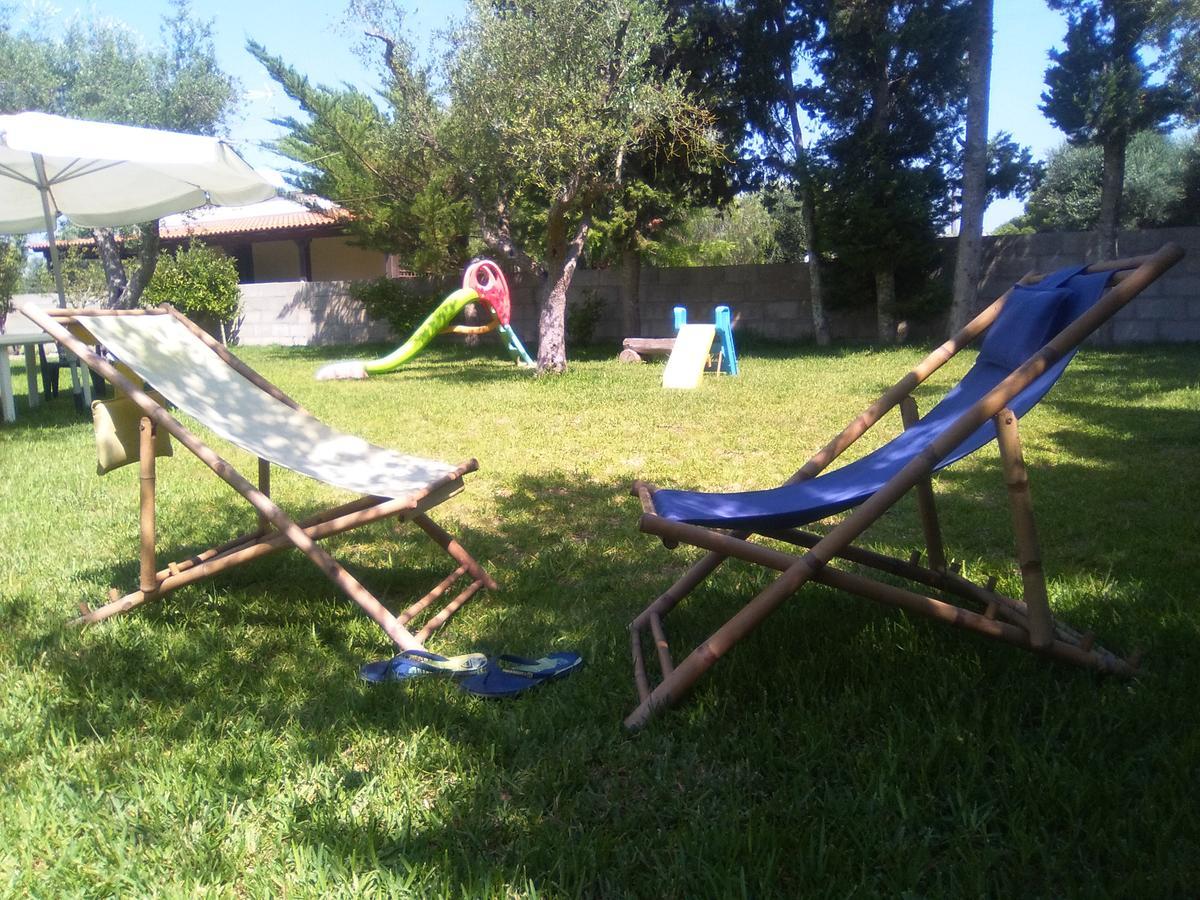 Casa Vacanza Fiorella Torre dell'Orso Bagian luar foto